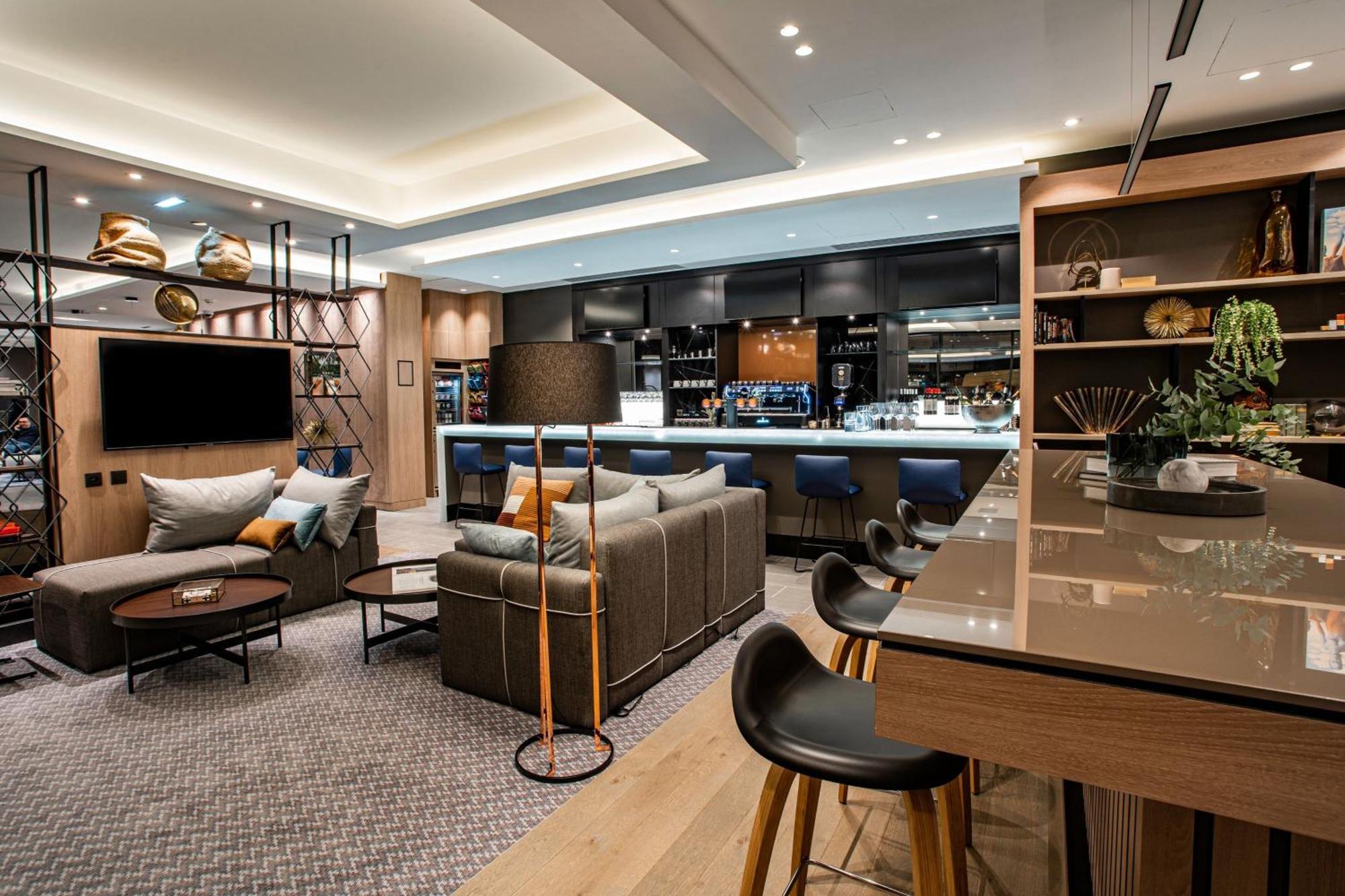 Courtyard By Marriott Paris Porte De Versailles Issy-les-Moulineaux Bagian luar foto