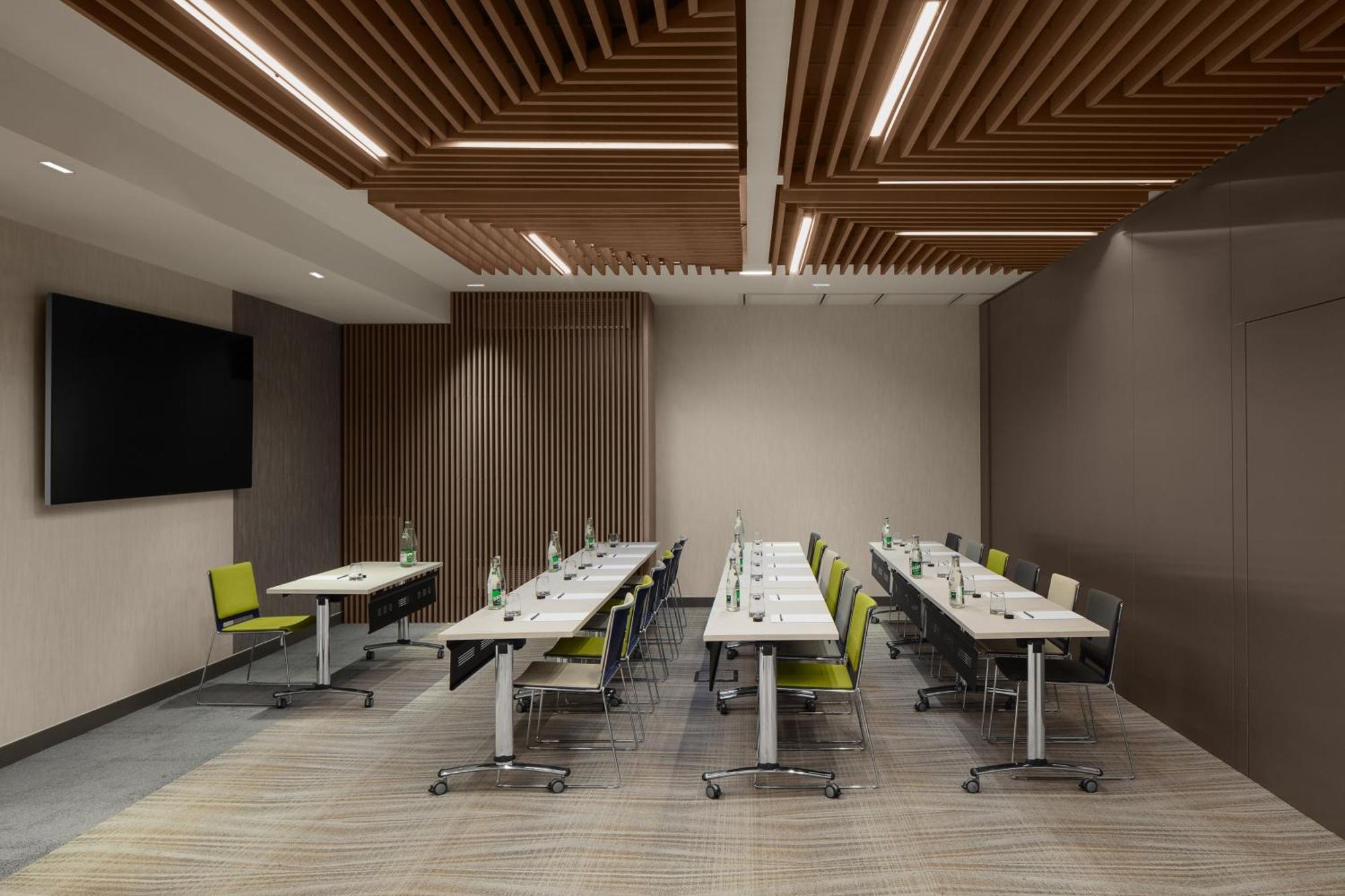 Courtyard By Marriott Paris Porte De Versailles Issy-les-Moulineaux Bagian luar foto