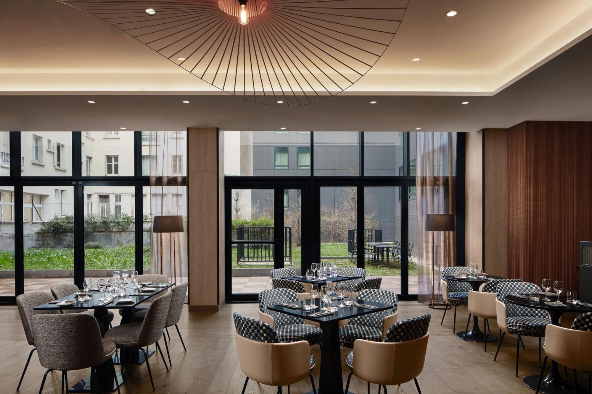 Courtyard By Marriott Paris Porte De Versailles Issy-les-Moulineaux Bagian luar foto