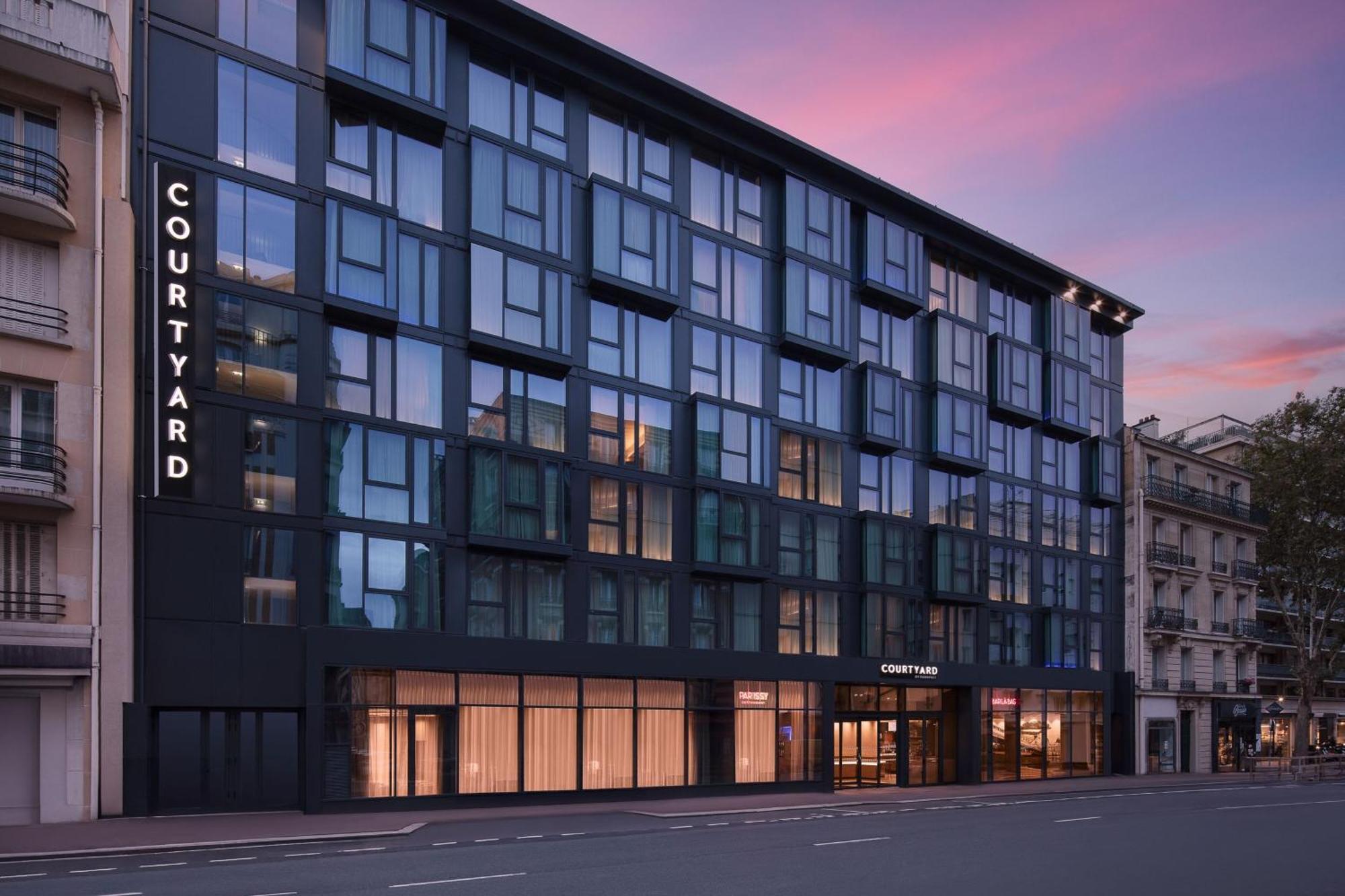 Courtyard By Marriott Paris Porte De Versailles Issy-les-Moulineaux Bagian luar foto