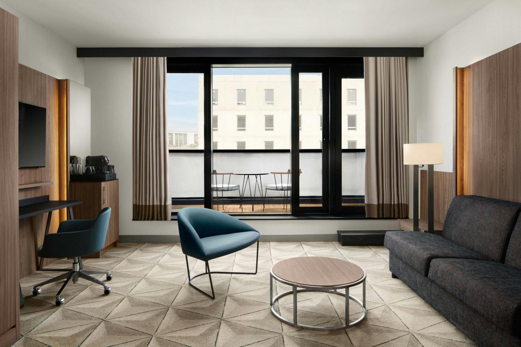 Courtyard By Marriott Paris Porte De Versailles Issy-les-Moulineaux Bagian luar foto